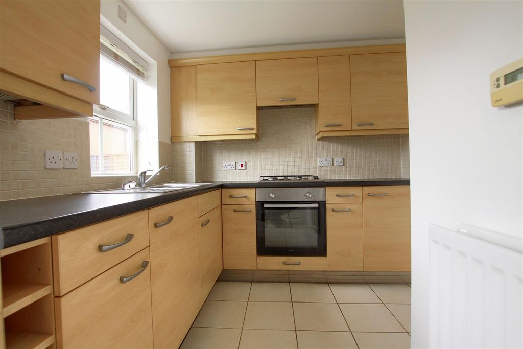 Property photo 3 of 10 Or6.Jpg