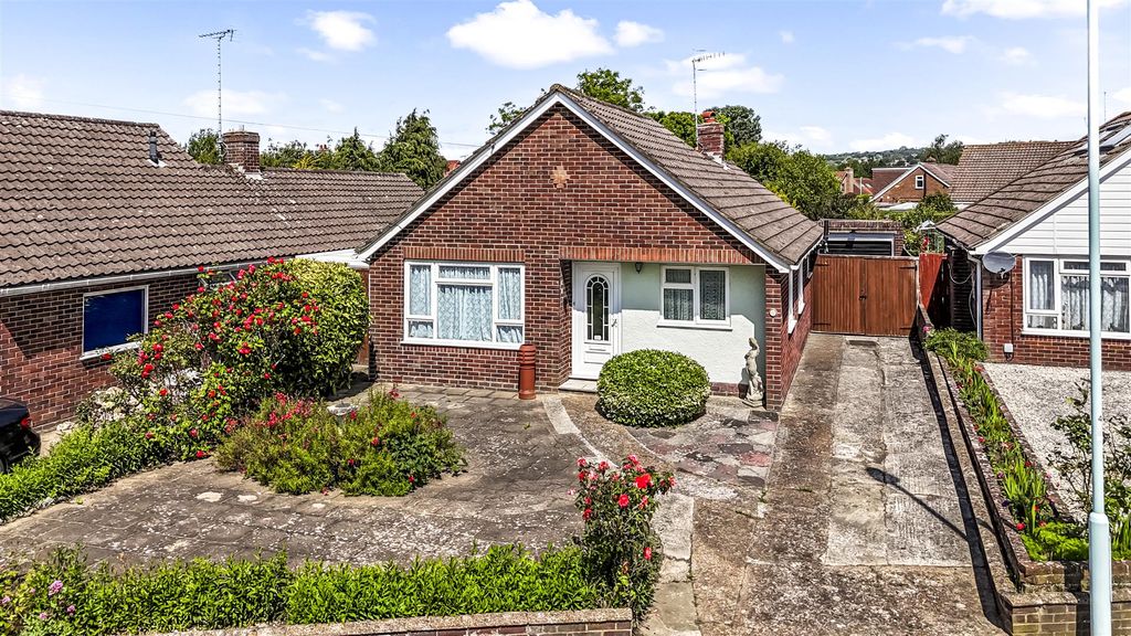 Property photo 1 of 27 Drone 16-003.Jpg