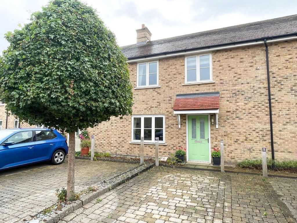 Property photo 1 of 11 c69d5434-446B-490c-A7F1-8F27d331Ae7d.Jpg