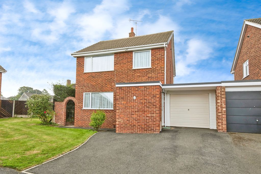 Property photo 1 of 17