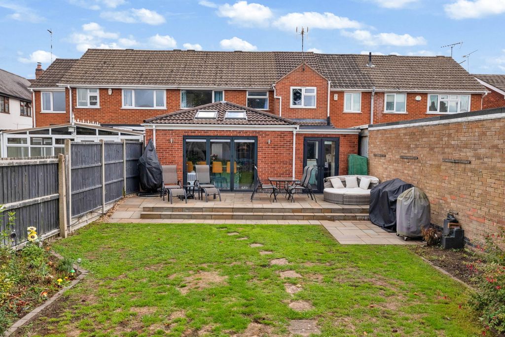 Property photo 1 of 25
