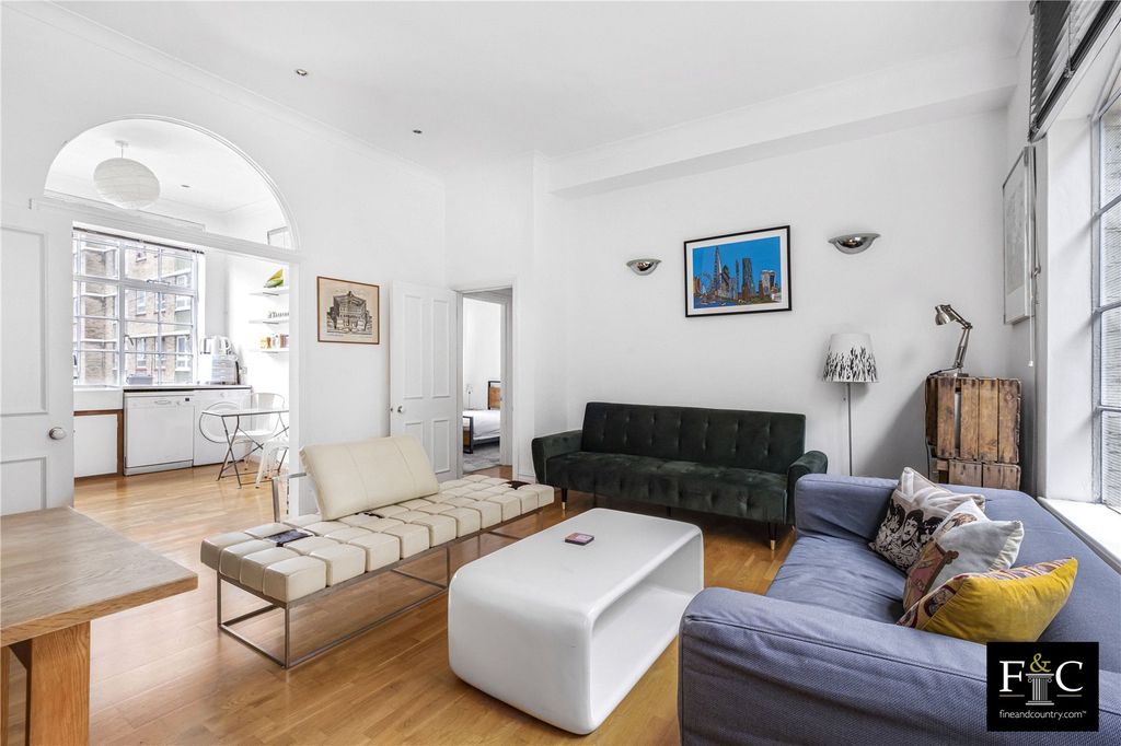 Property photo 3 of 14 Picture No. 16