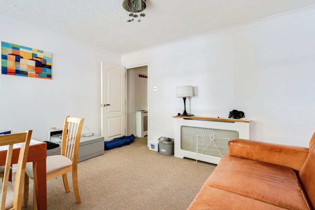 Property photo 3 of 14 Image