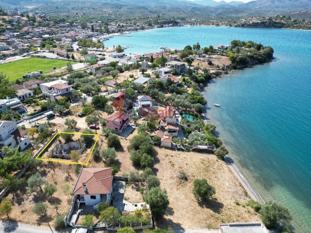 Property photo 1 of 22