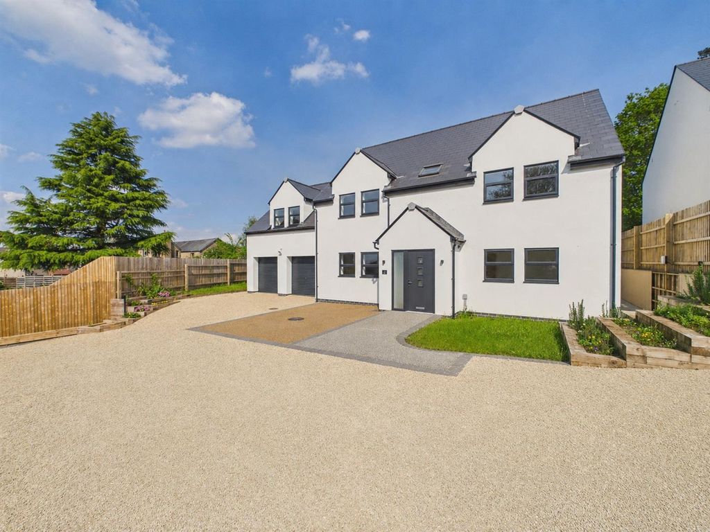 Property photo 1 of 34