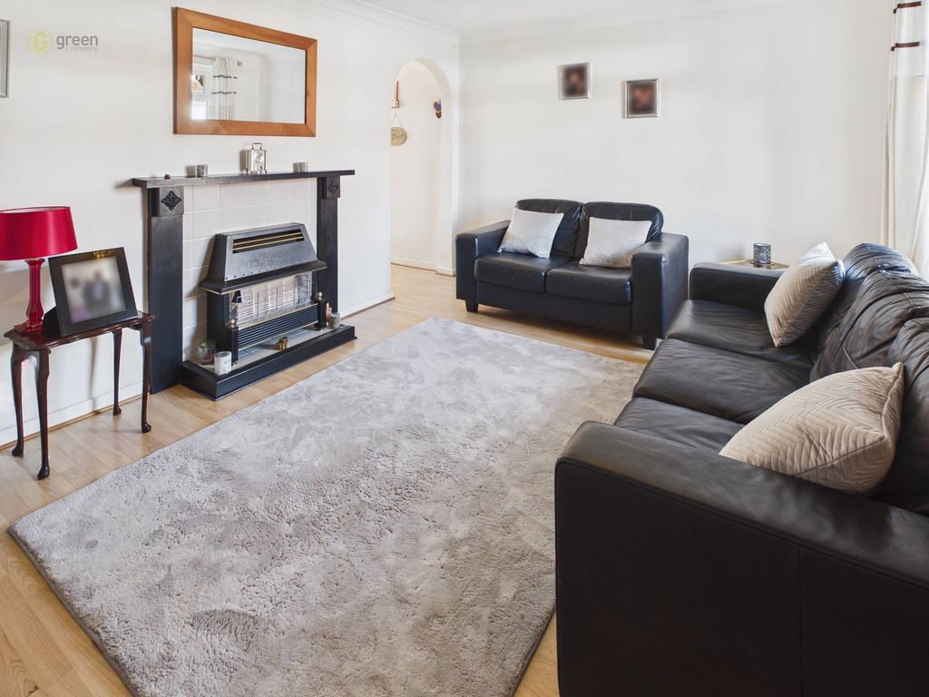 Property photo 2 of 18 Cam04425G0Pr0375Still001