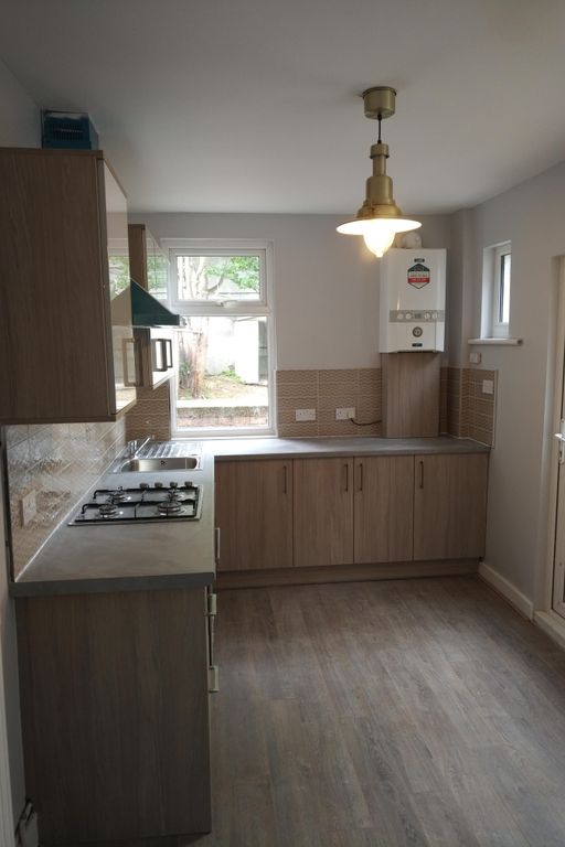 Property photo 2 of 8