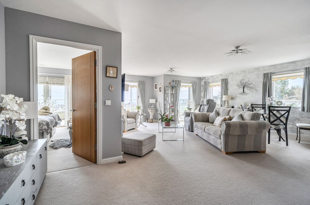 Additional image 7 of 1 bed flat for saleManor Crescent, Paignton, Devon TQ3