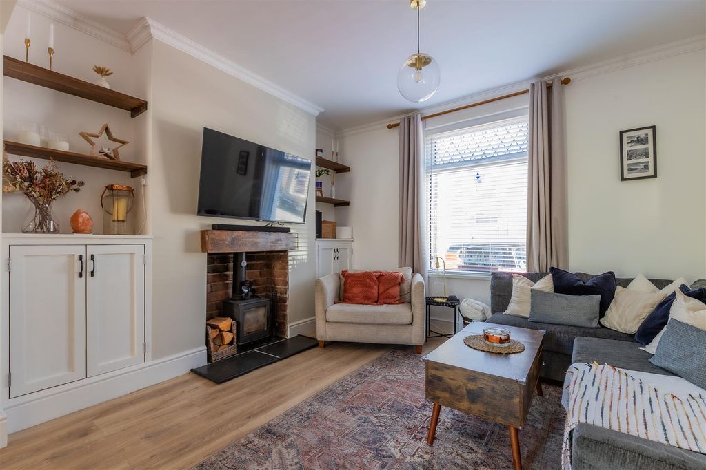 Property photo 2 of 25 58-6.Jpg