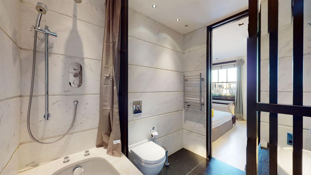 Property photo 3 of 18 3.Jpg