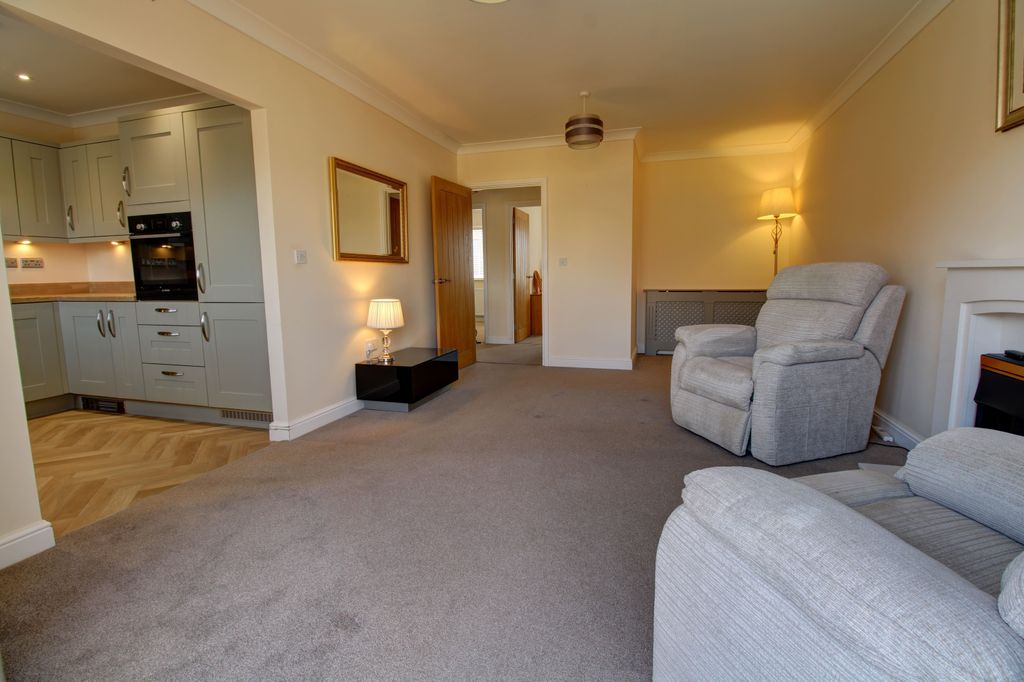 Property photo 3 of 12 A2