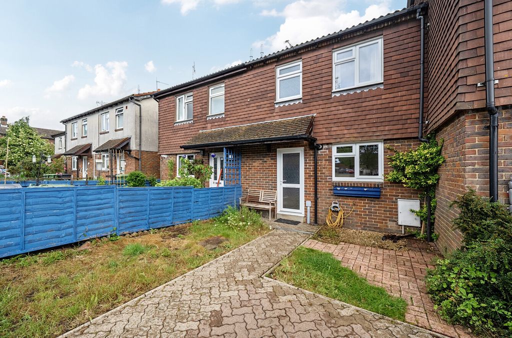 Property photo 1 of 10 1467803-21-6A1E9c...