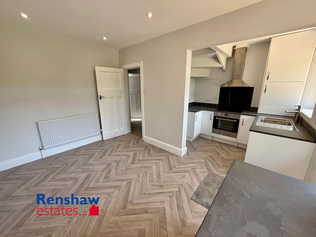 Property photo 3 of 14 K (1)