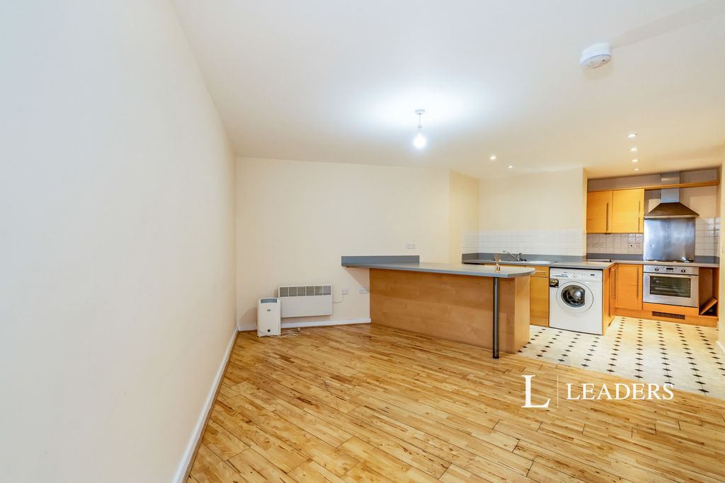 Property photo 2 of 15 Pbox-Img.Jpg