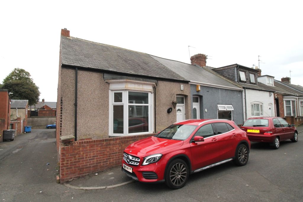 Property photo 1 of 8 Img_1409