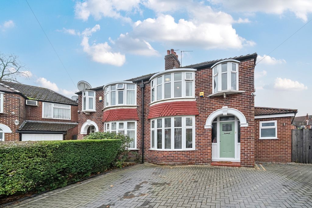 Property photo 1 of 22