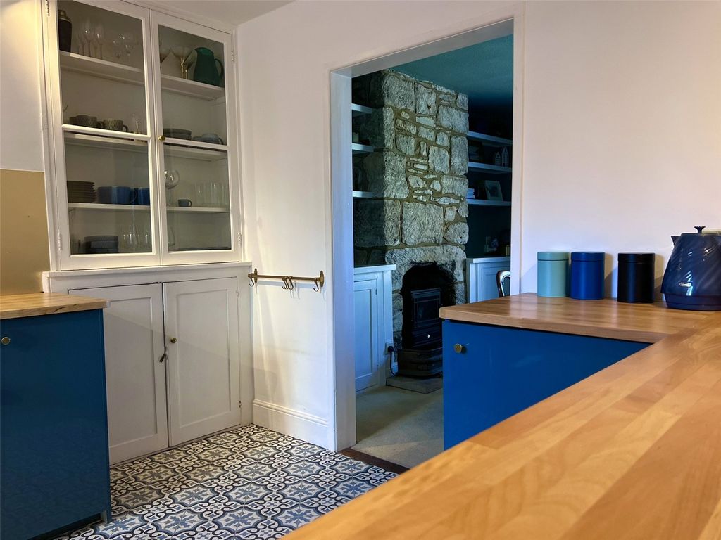 Additional image 26 of 5 bed terraced house for saleFortuneswell, Portland, Dorset DT5