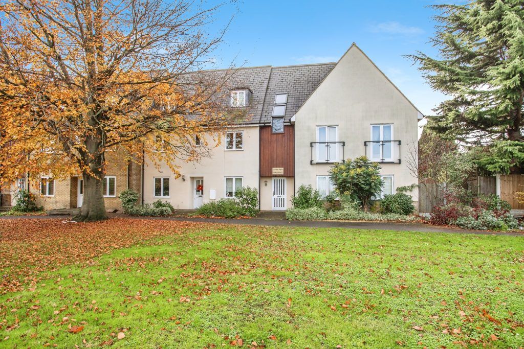 Property photo 2 of 29