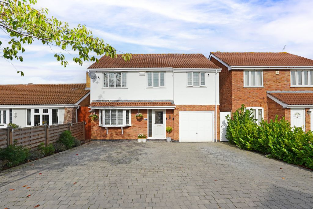 Property photo 1 of 33 Front