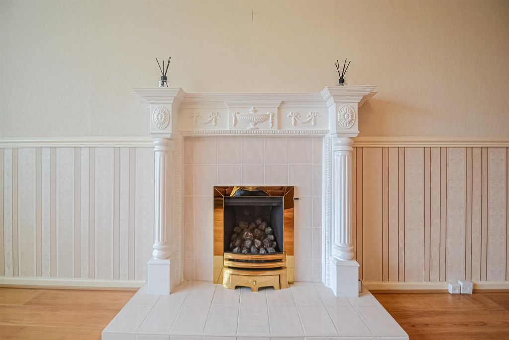 Property photo 3 of 15 Feature Fireplace