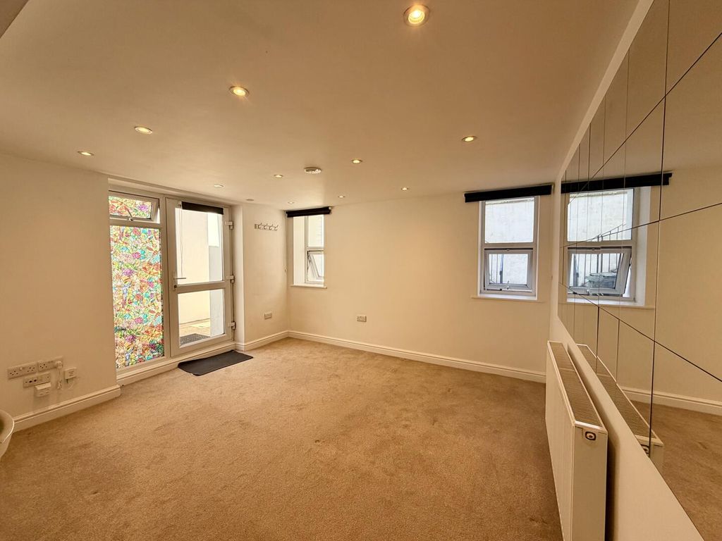 Property photo 3 of 8 Living Room
