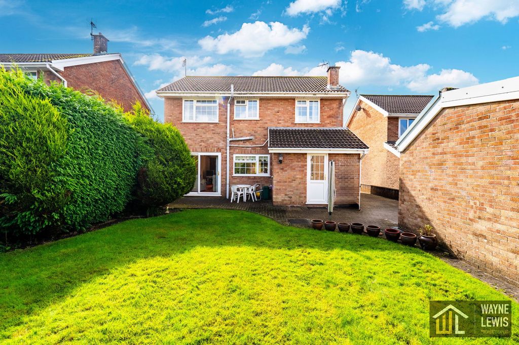Property photo 2 of 38