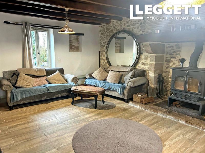 Property photo 3 of 10