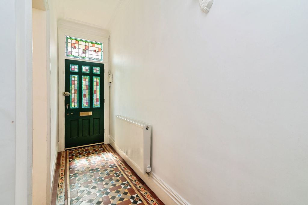 Property photo 2 of 21 Pbox-Img.Jpg