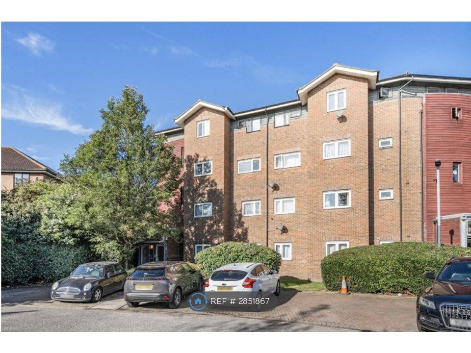 Property photo 2 of 16 Building