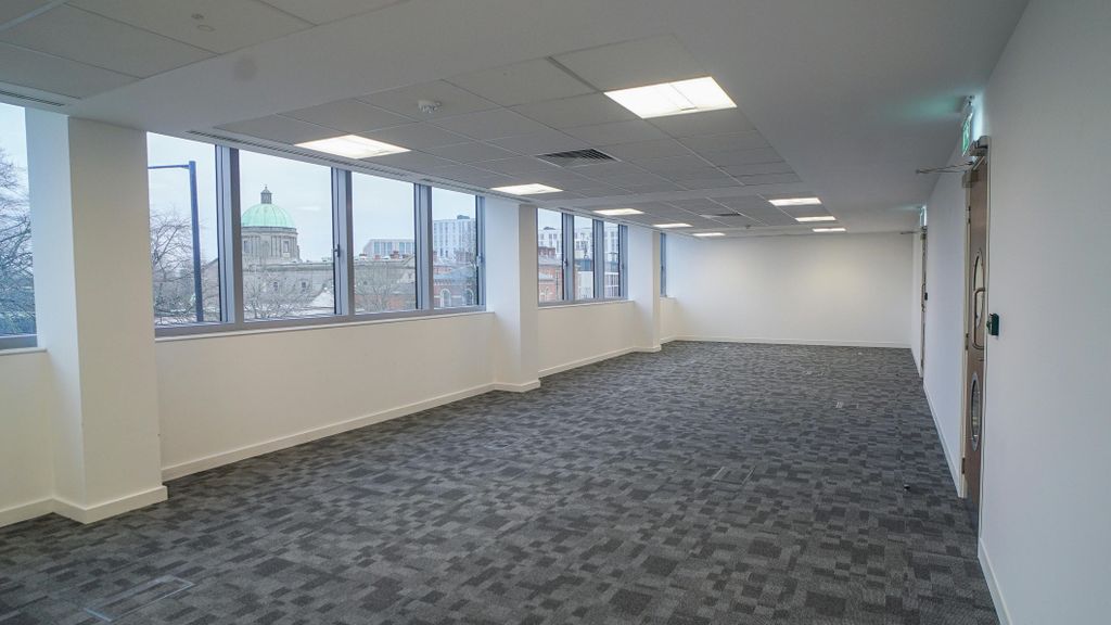 Property photo 2 of 11 16.Jpg