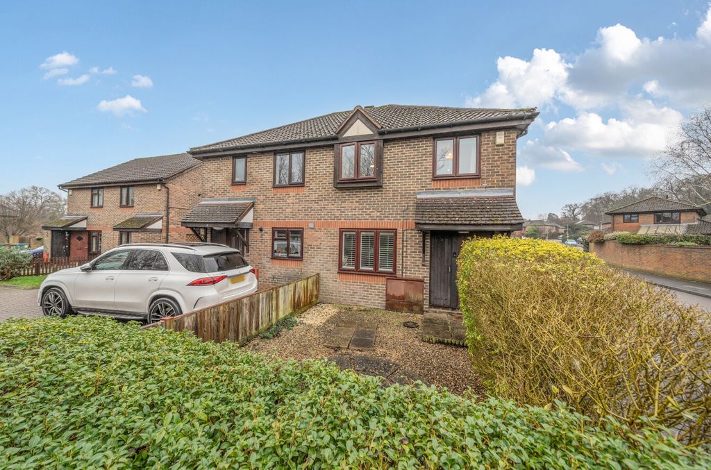 Property photo 1 of 22 Front