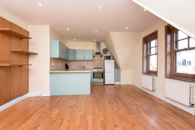 Property photo 1 of 10 Internal View