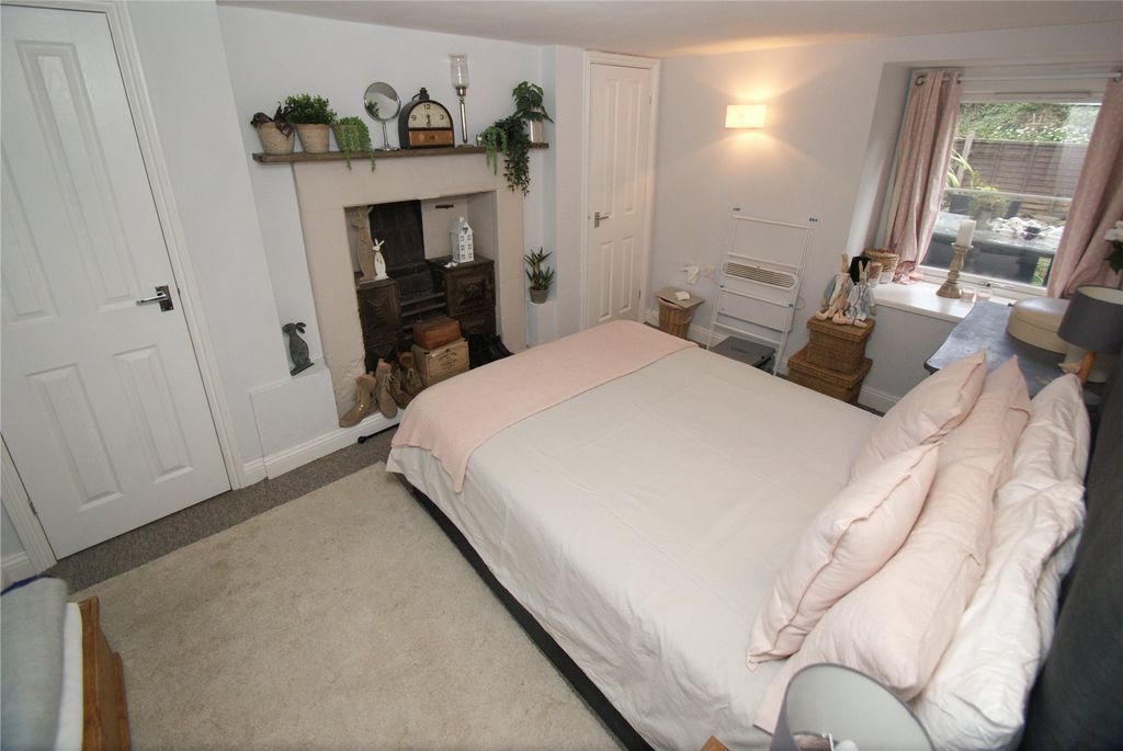 Property photo 3 of 7 Picture No. 09