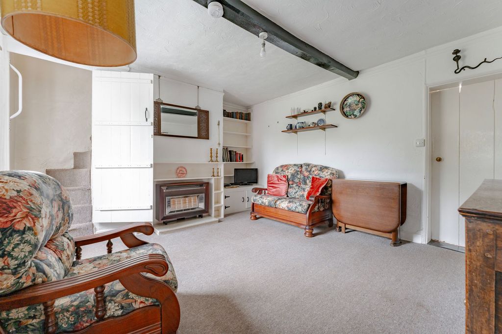 Property photo 3 of 16