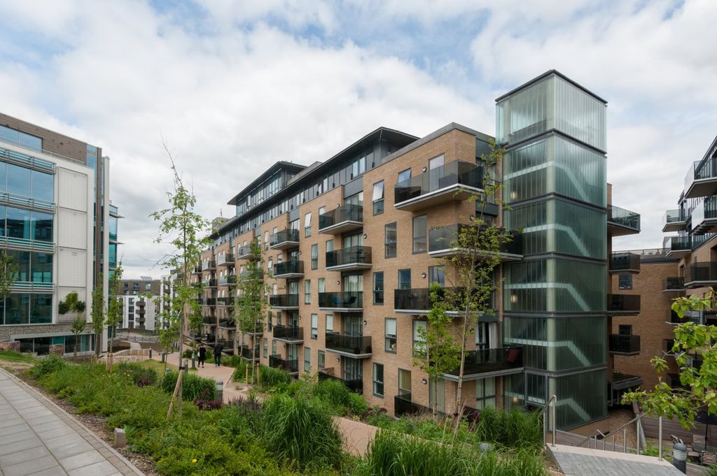 Property photo 1 of 6