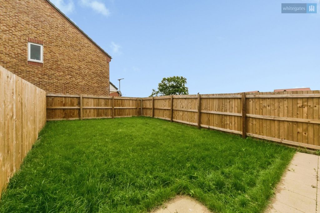 Property photo 2 of 17 Pbox-Img.Jpg