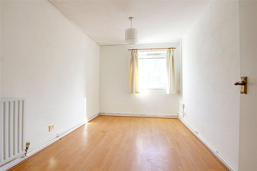 Property photo 3 of 11 Picture No. 03