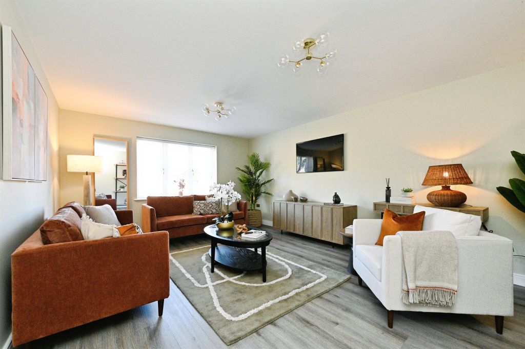 Property photo 3 of 26