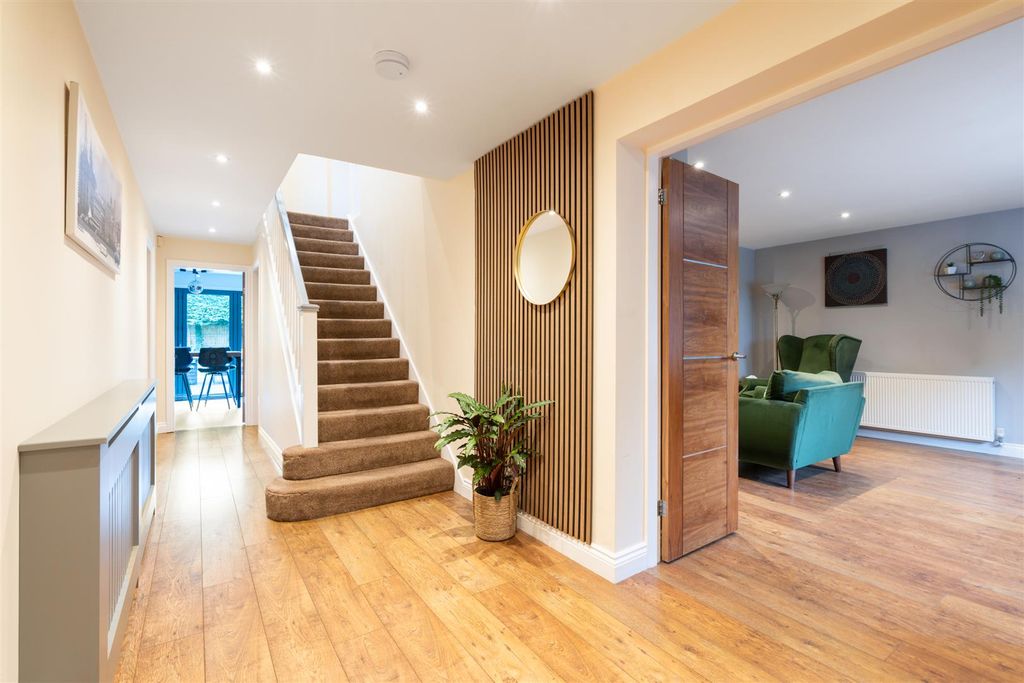 Property photo 3 of 26 178 Dingle Lane_25.Jpg