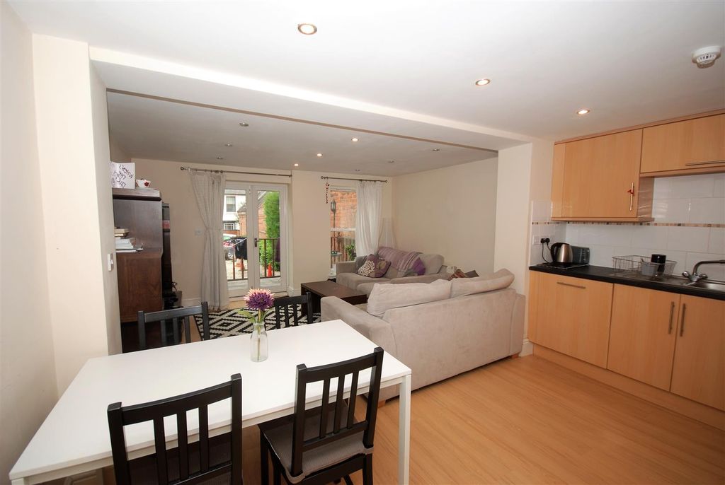 Property photo 2 of 6 Dsc_0009.Jpg