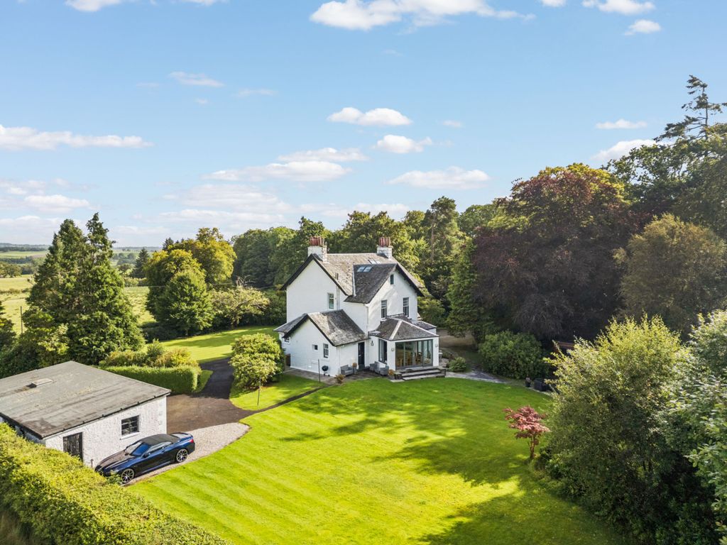 Property photo 2 of 57