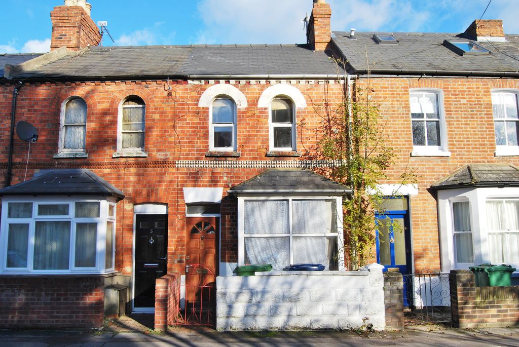 Property photo 1 of 9