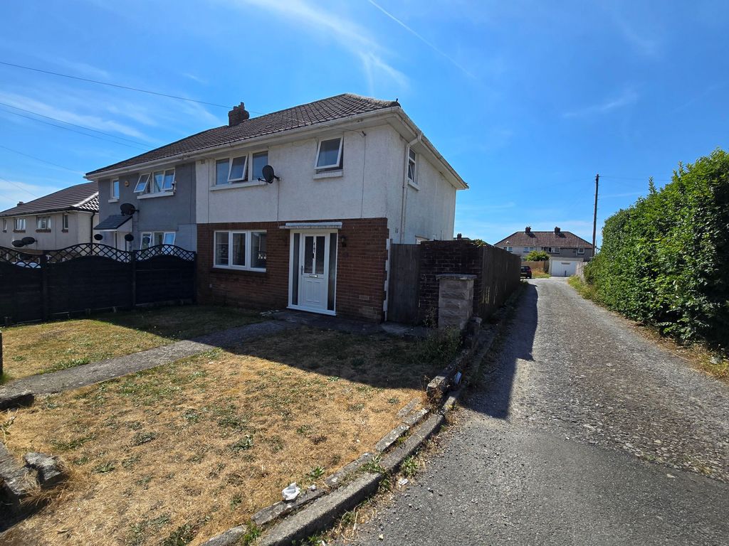 Property photo 1 of 22