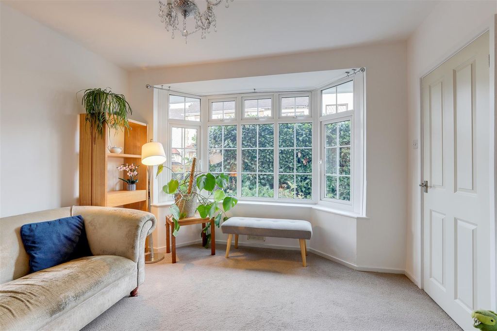 Property photo 2 of 19 191125_10.Jpg