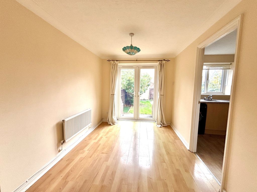 Property photo 3 of 10 Diner