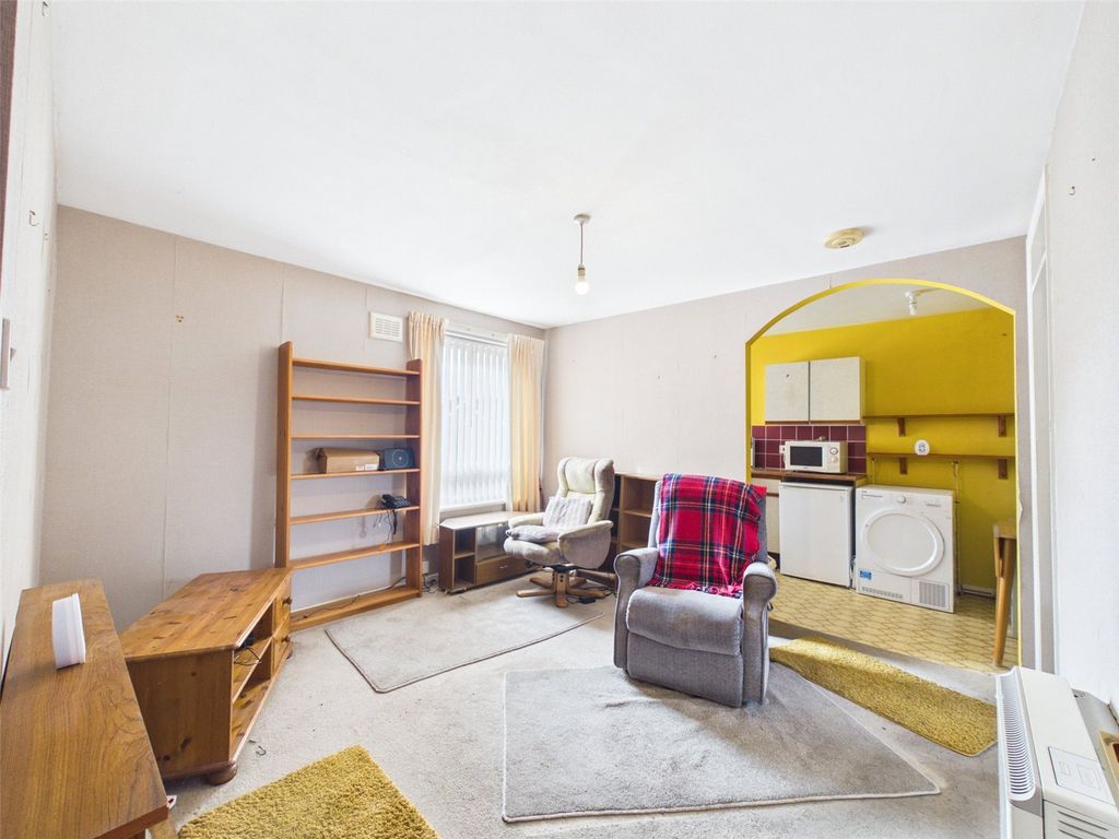 Property photo 2 of 10 Picture No. 01