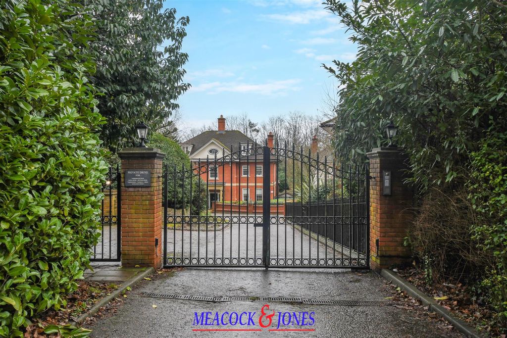 Property photo 2 of 46 Dsc_6957 Copy.Jpg