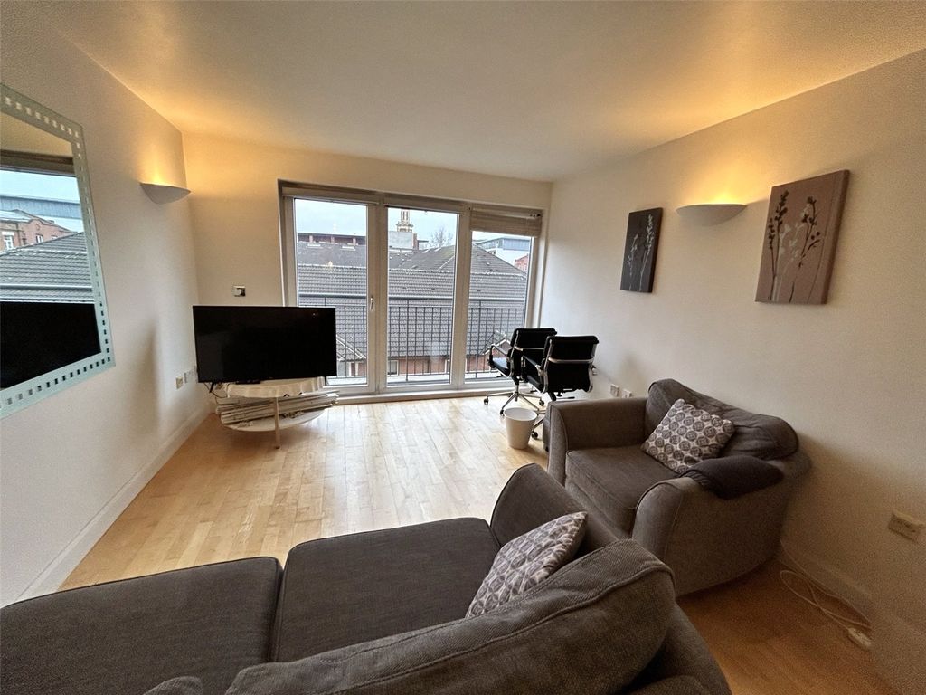 Property photo 2 of 7 Picture No. 05