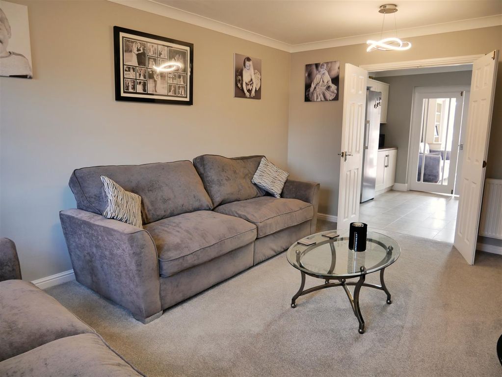 Property photo 3 of 29 Living Room