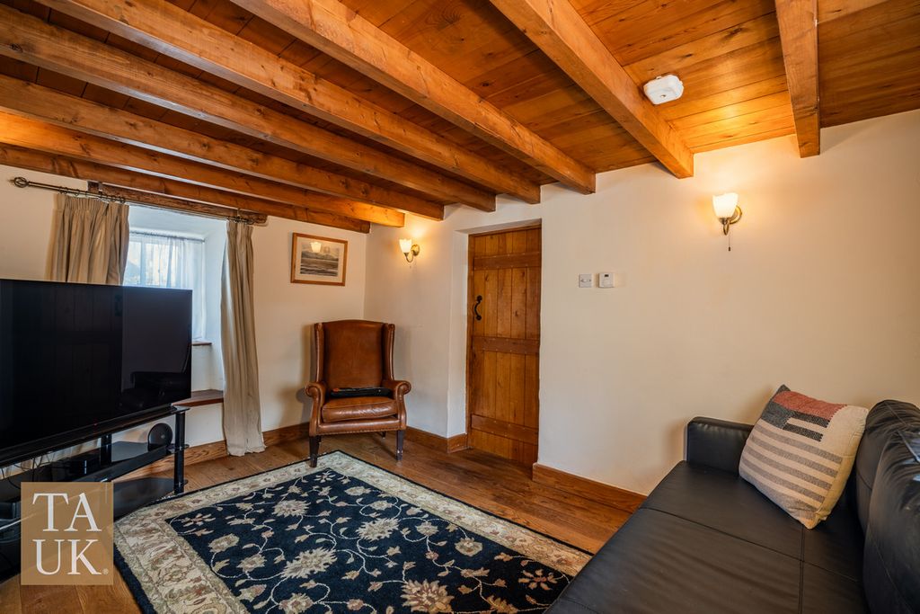 Additional image 7 of 2 bed cottage for saleLon Pant, Llanfairpwllgwyngyll LL61